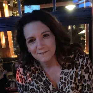 Meet your Posher, Paula